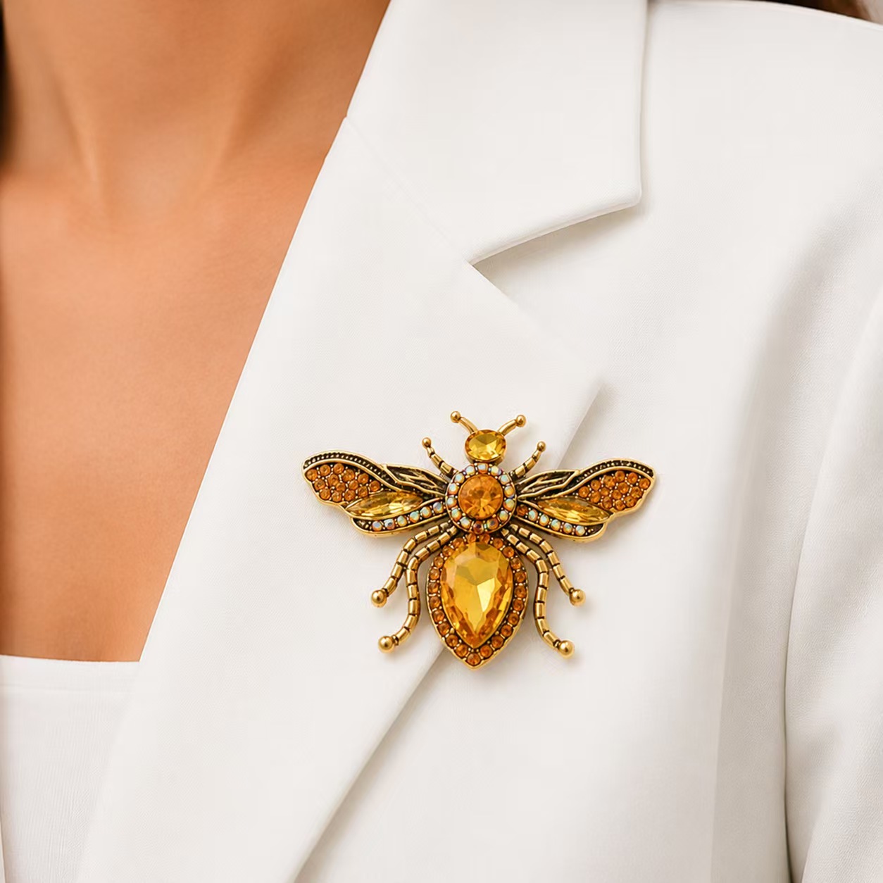 Retro broszka w kształcie pszc – Body Jewelry Websites recenzja i cena